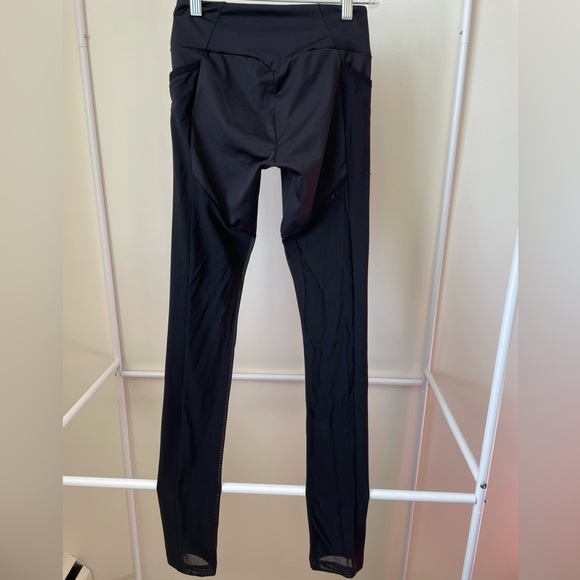 Gym shark leggings - Picture 2 of 6